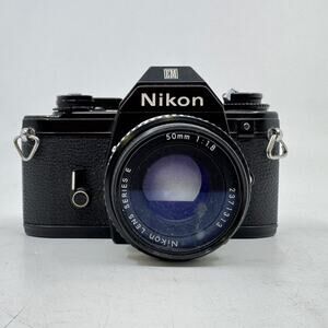 Vintage NIKON EM M90 B SLR 35mm Camera Film w Nikon E series 50mm F/1.8 Lens